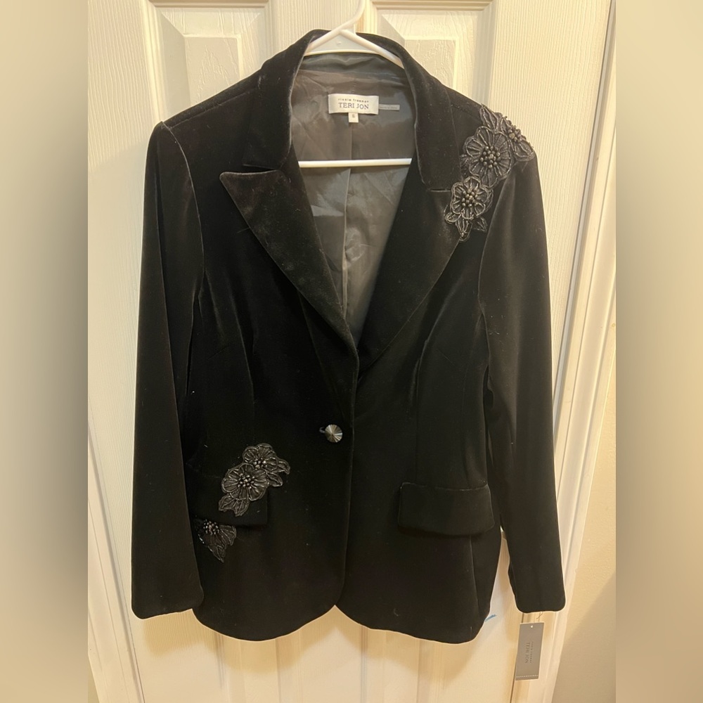 Rickie Freeman Teri Jon Black Sequined Velvet Blazer